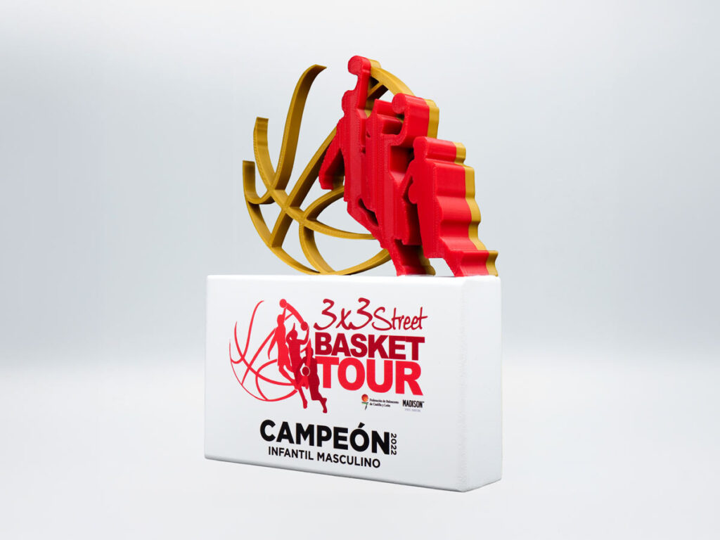 Trofeo Personalizado Detalle - Campeón Infantil Masculino 3x3 Street Basket Tour 2022
