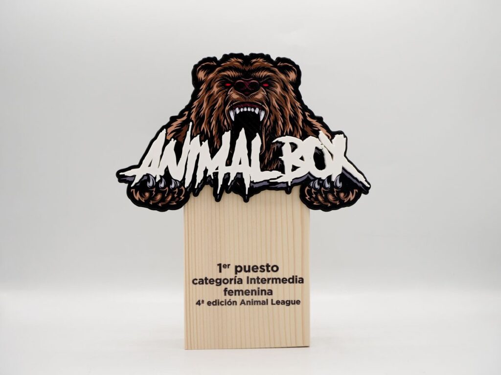 Trofeo Personalizado - 1º Puesto Categoría Intermedia Femenina 4º Edición Animal League