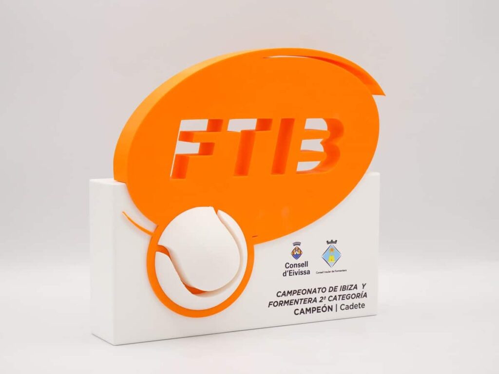 Trofeo Personalizado Lateral - Campeón Cadete Campeonato de Ibiza y Formentera 2º Categoría FTIB
