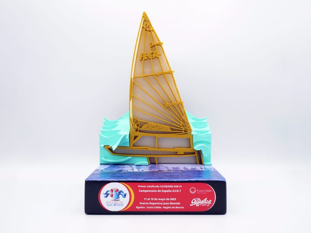 Trofeo Personalizado - Campeonato de España ILCA 7 Puerto Deportivo Juan Montiel 2022