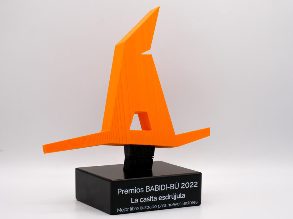 Placa Conmemorativa Lateral - Mejor libro ilustrado para nuevos lectores Premios Babidi-bú 2022