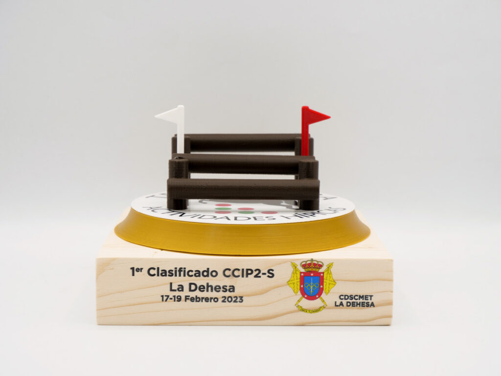 Trofeo Personalizado - 1º Clasificado CCIP2-S Centro Deportivo Militar La Dehesa