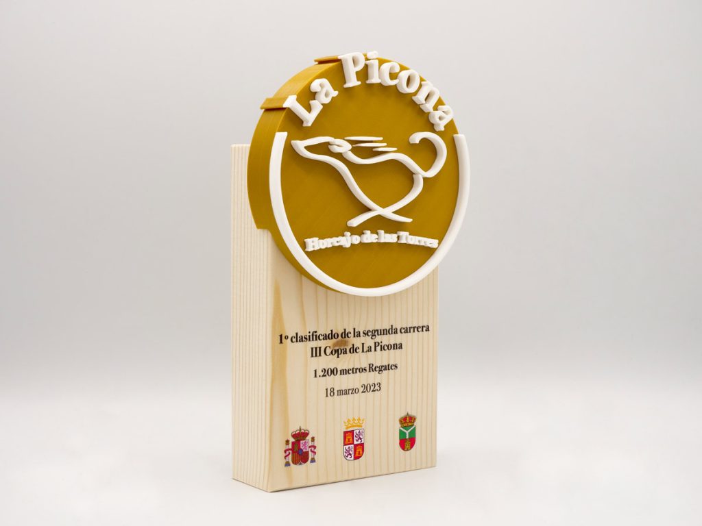 Trofeo Personalizado Lateral Derecho - 1º Clasificado de la Segunda Carrera III Copa de la Picona 2023