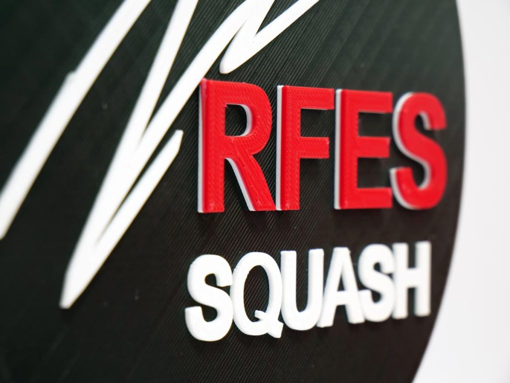 Trofeo Personalizado Detalle - RFES Squash