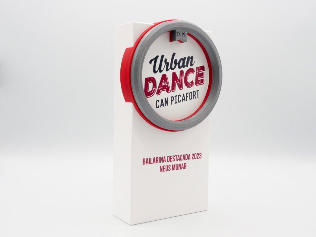 Trofeo Personalizado Lateral Derecho - Bailarina Destacada Urban Dance Can Picafort 2023