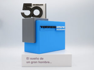 Placa Personalizada - 50 Aniversario Torres Espic SL