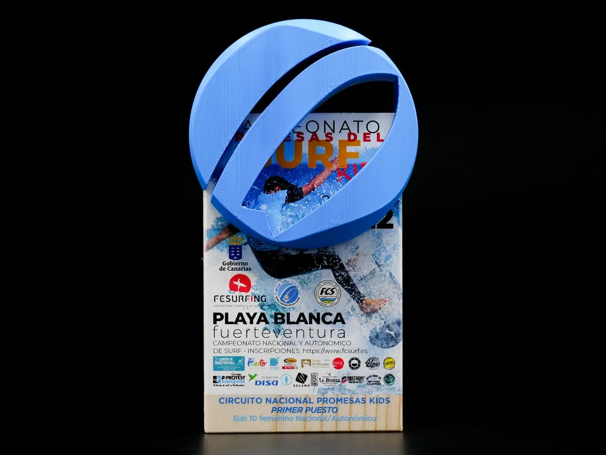 Trofeo Personalizado - Primer Puesto Circuito Nacional Promesas Kids Surf Playa Blanca Fuerteventura